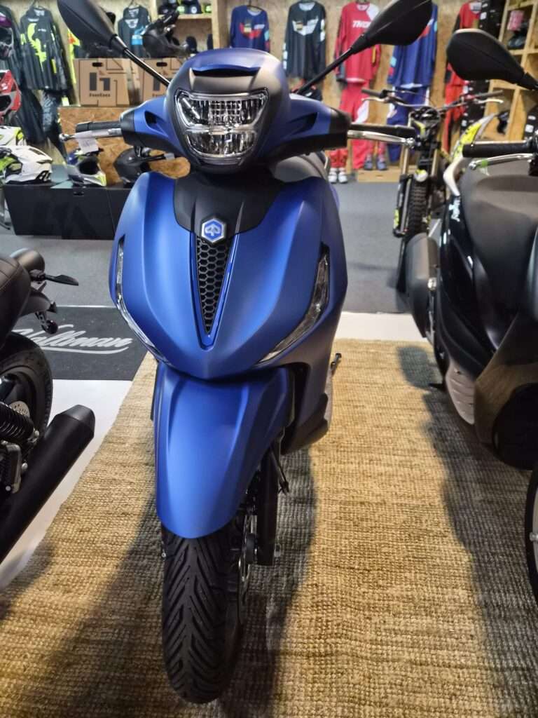 WhatsApp Image 2025 12 17 at 10.44.38 AM (1)