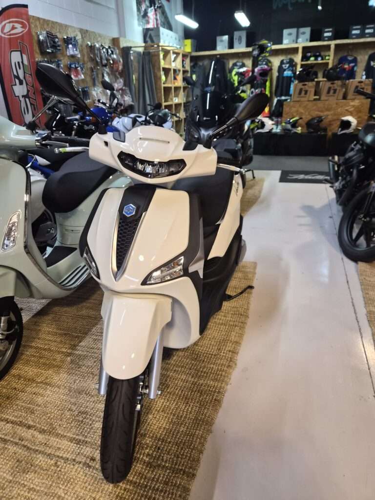 WhatsApp Image 2025 12 17 at 10.44.41 AM (2)