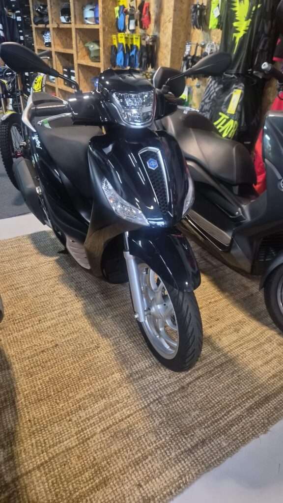 Dd939e9d 4f0d 48e8 b430 5e7dae0f9e73