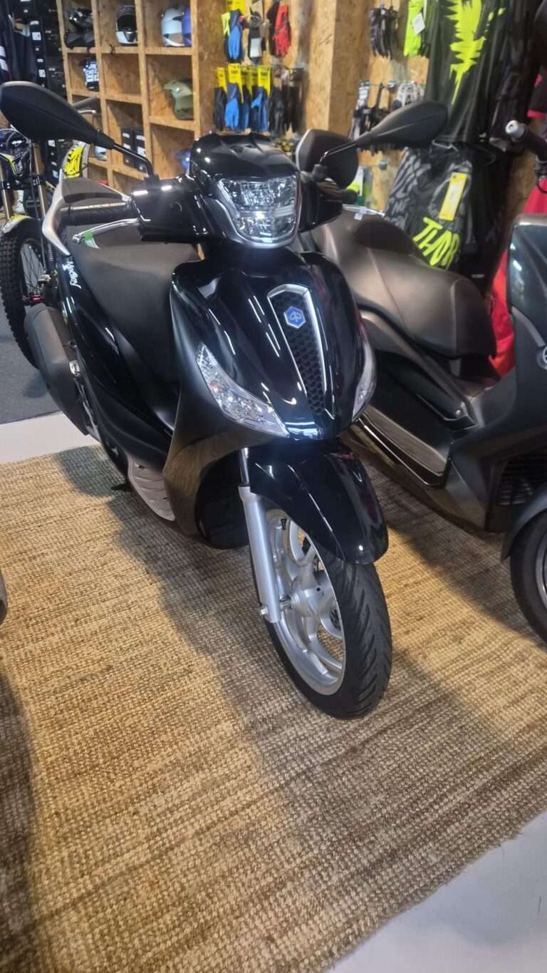 Dd939e9d 4f0d 48e8 b430 5e7dae0f9e73